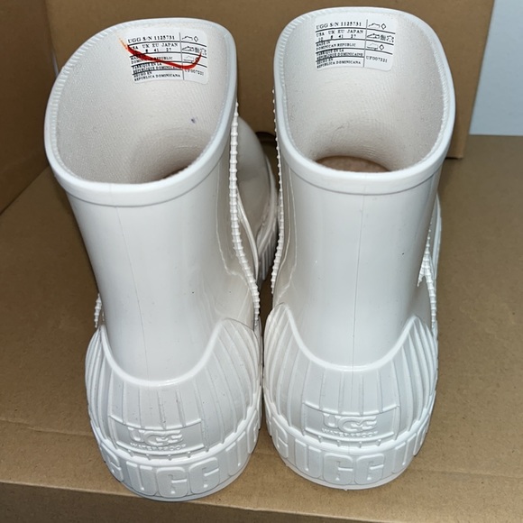 UGG DRIZLITA - Picture 3 of 4